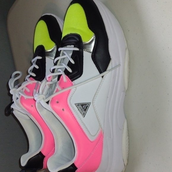 Guess Sneakers size 10 multi-colored pink yellow black - Picture 2 of 15